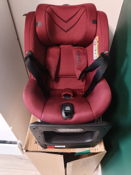 Fotelik samochodowy Axkid Spinkid 0-18kg