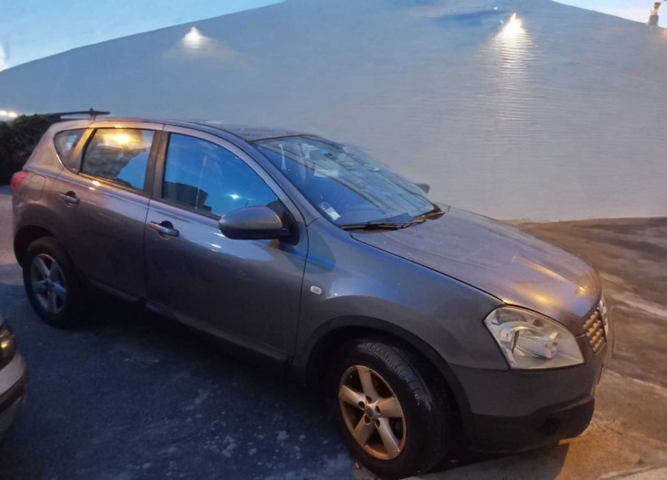 Nissan Quashqai 1.5 Dci - 08
