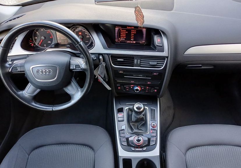 Audi A4 Avant 2012 дизель 2.0 TDI (143к/с) механіка