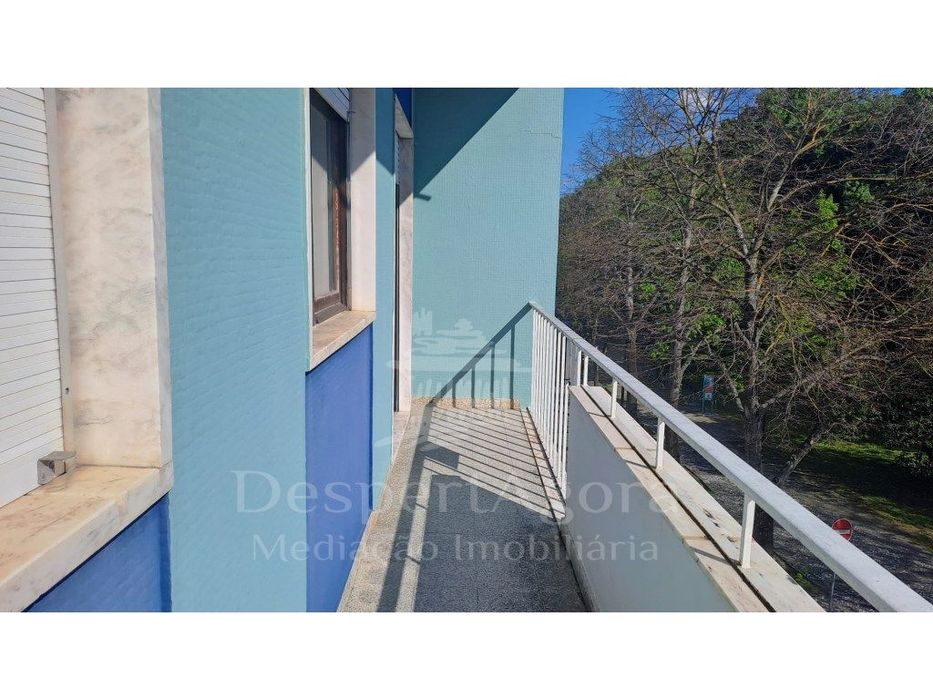 T3 com Garagem Perto da estação e escolas