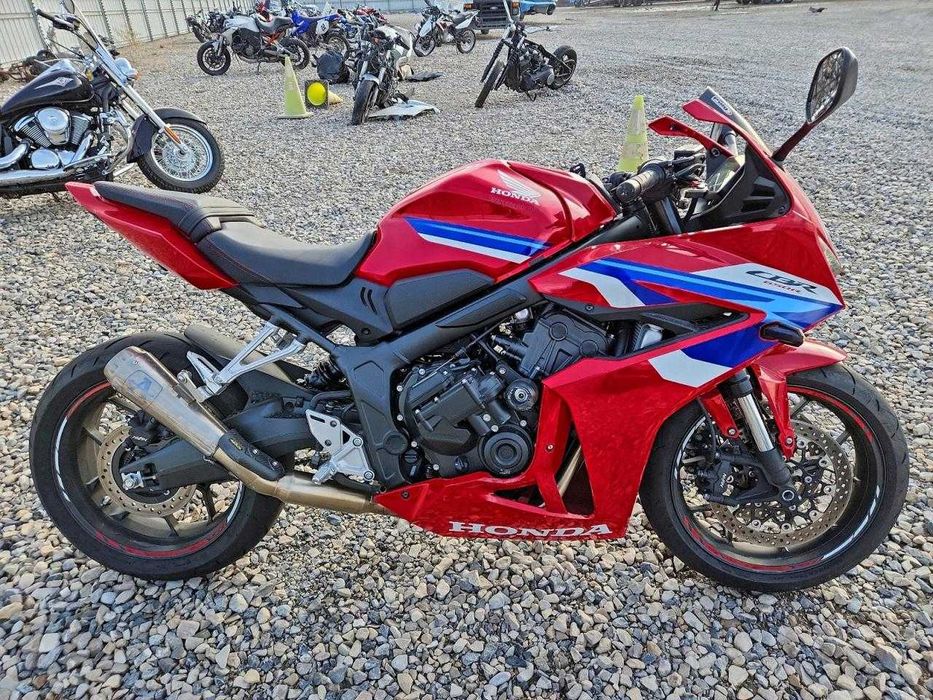 HONDA CBR650 R 2024