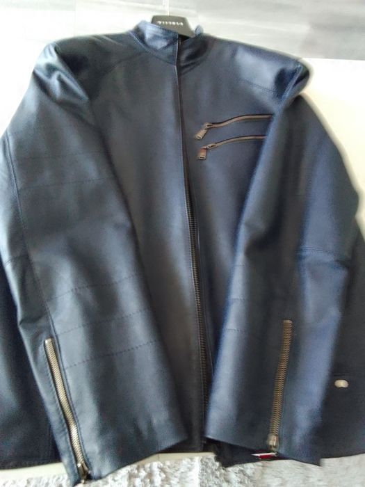 Kurtka skórzana niebieska