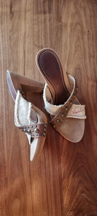 Sapatos Replay semi-novos