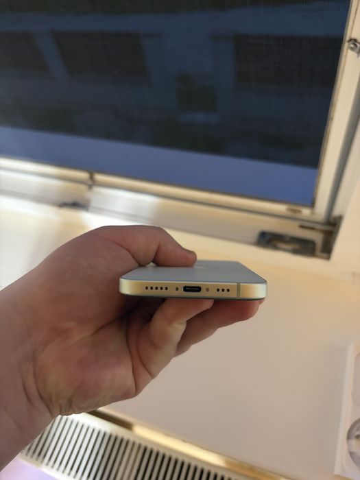 Iphone 15, 128GB