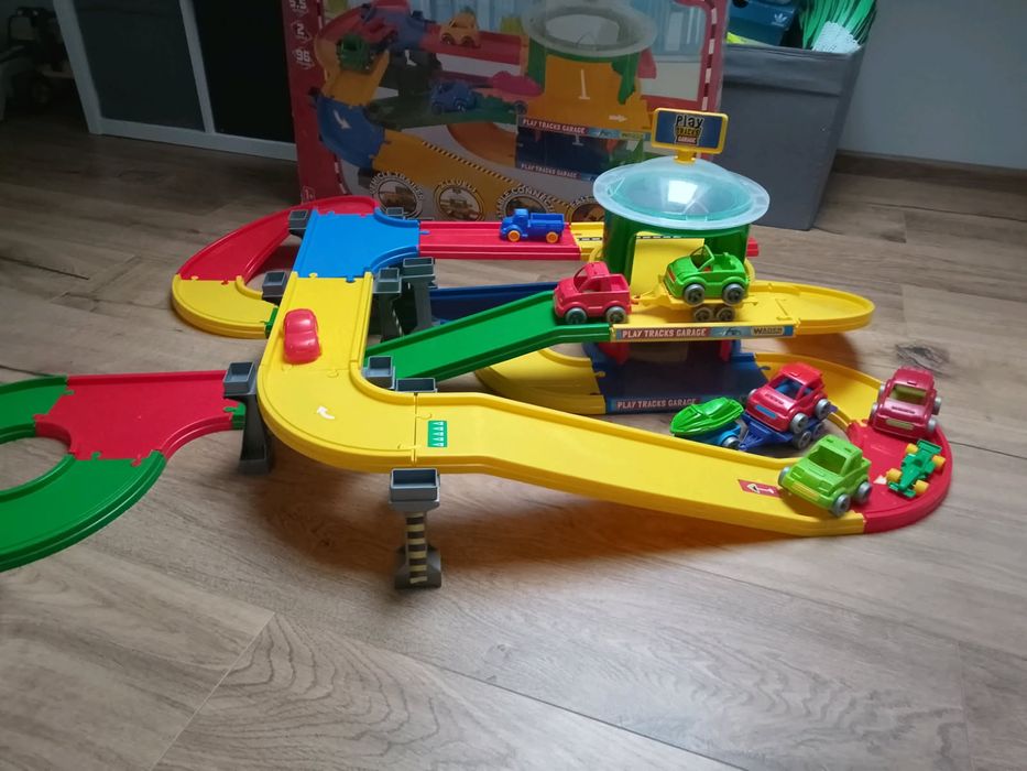 Parking garaż wader