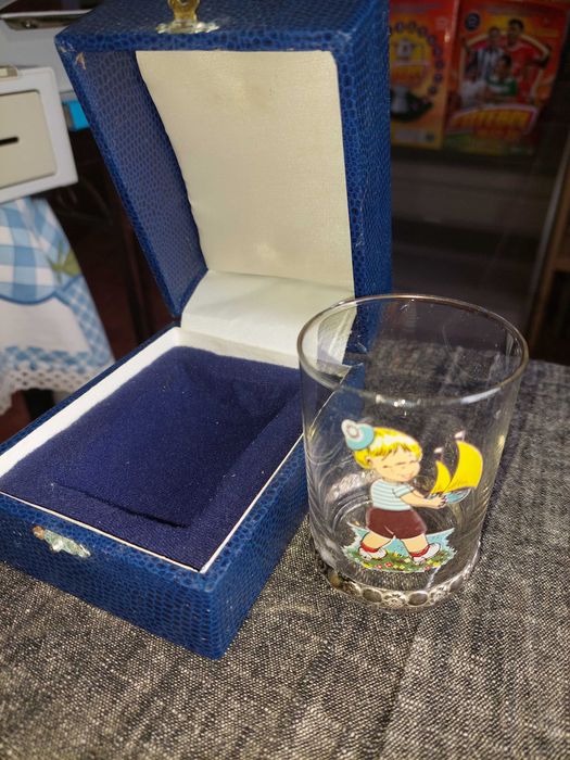 Prenda para Batizado - copo com cinta de prata