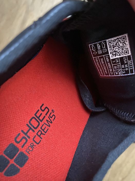 Кросівки унісекс Шкіра як НОВІ 38р24см Shoes For Crews Vietnam Black