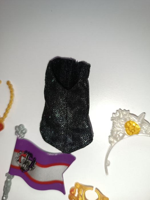 Ever after high  аксесуари, одяг, сумки Монстер хай і Евер Афтер