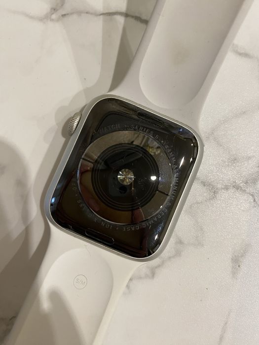 Оригинальные Apple Watch 5 series