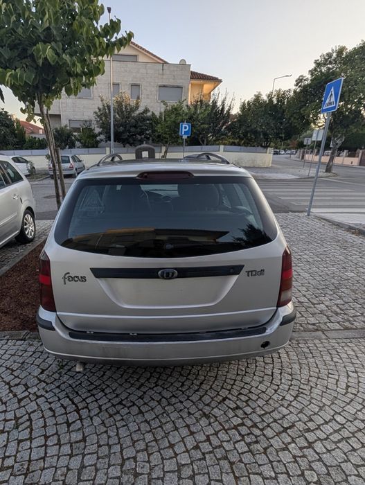 Ford Focus 1.8 TDDI 2002 com avaria na bomba injetora