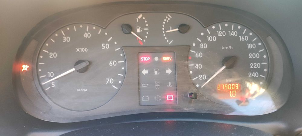 Renault Clio 1.1 1999 Gasolina