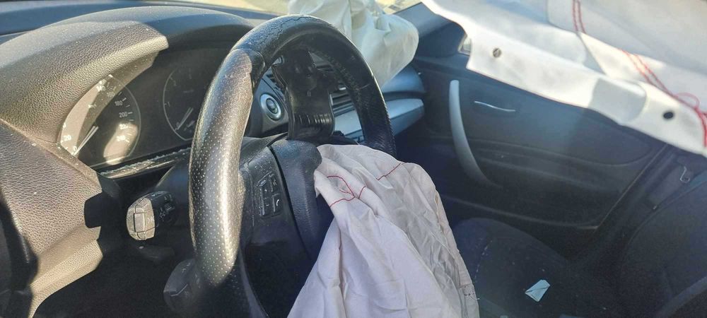 Para peças BMW 1 (E87) 118 D ano 2009