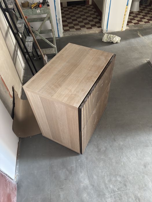 IKEA besta, komoda szuflady okleina dębowa ryflowana