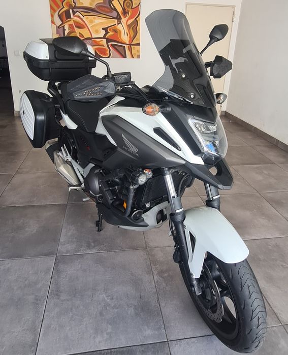 Honda NC750X  DCT