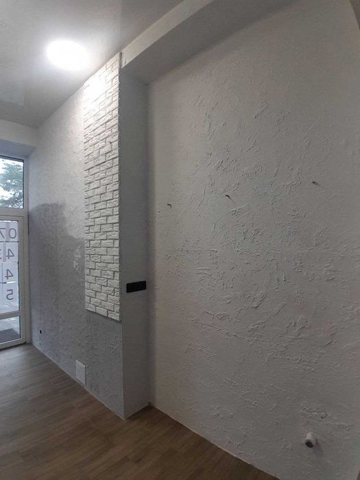 Центр міста! Оренда фасадного приміщення з ремонтом!