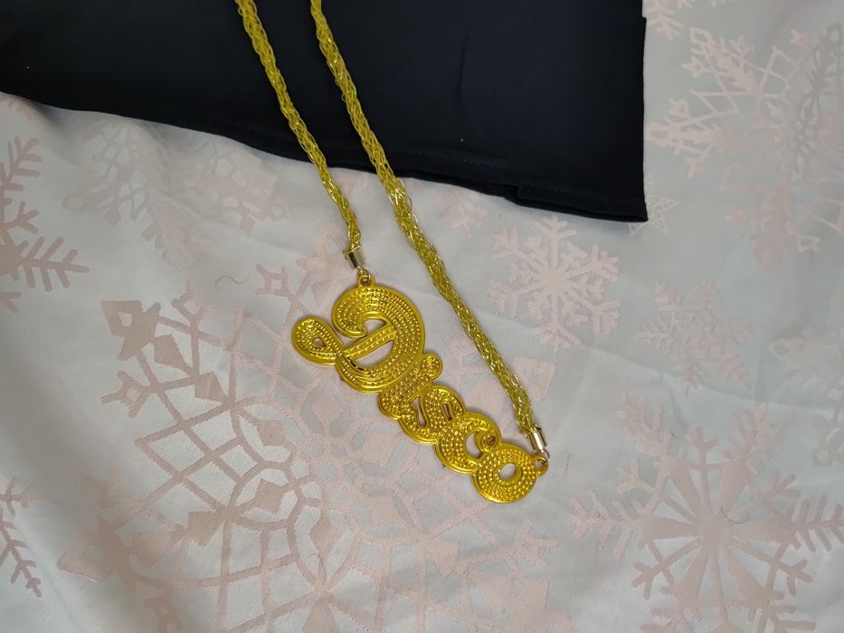 Strój przebranie lata 80-te peruka t-shirt okulary złoty wisior roz M