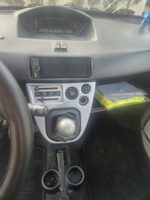 Carro Microcar cinza