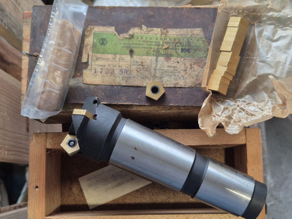 Фреза концевая и торцевая под пятигранник