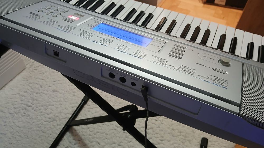 Keyboard Casio CTK 4000 plus statyw, dynamiczna klawiatura do nauki