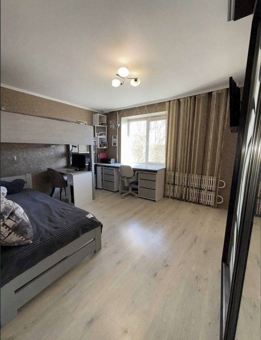 Двох 2-кімнатна квартира.Власник!