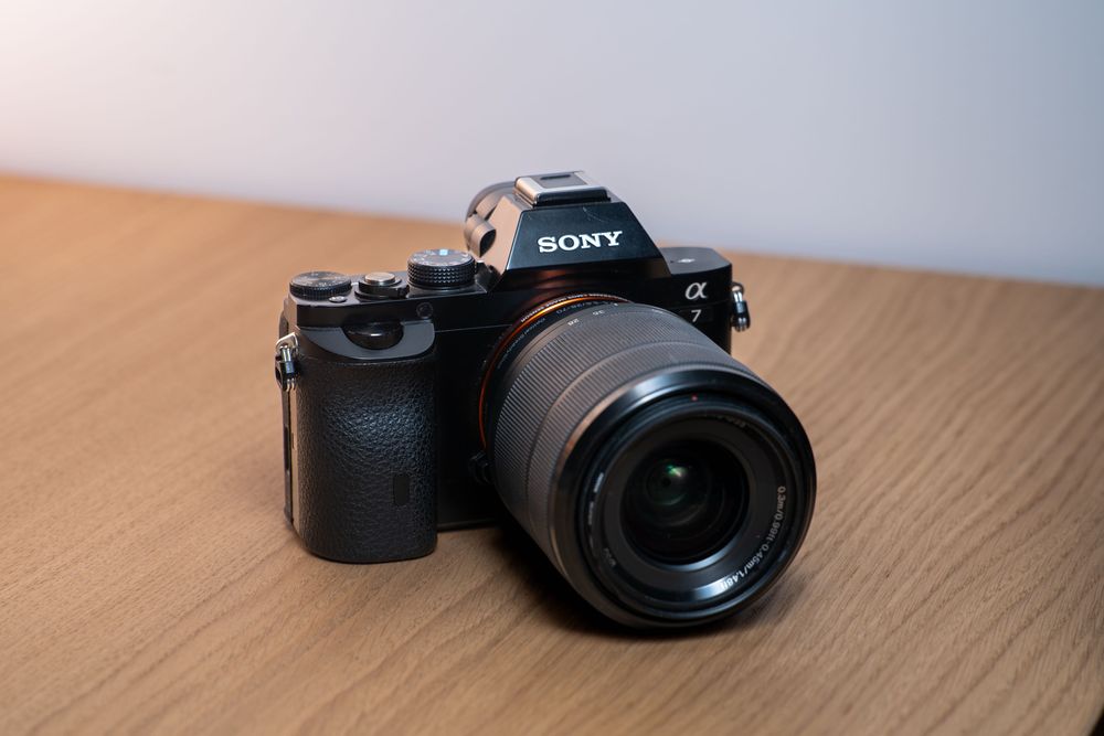 Aparat Sony A7+obiektyw 28-70, akcesoria