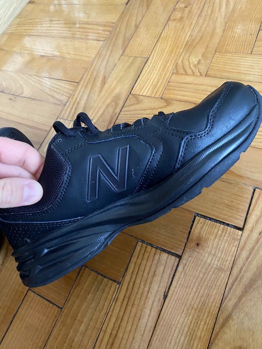 New balance кросівки