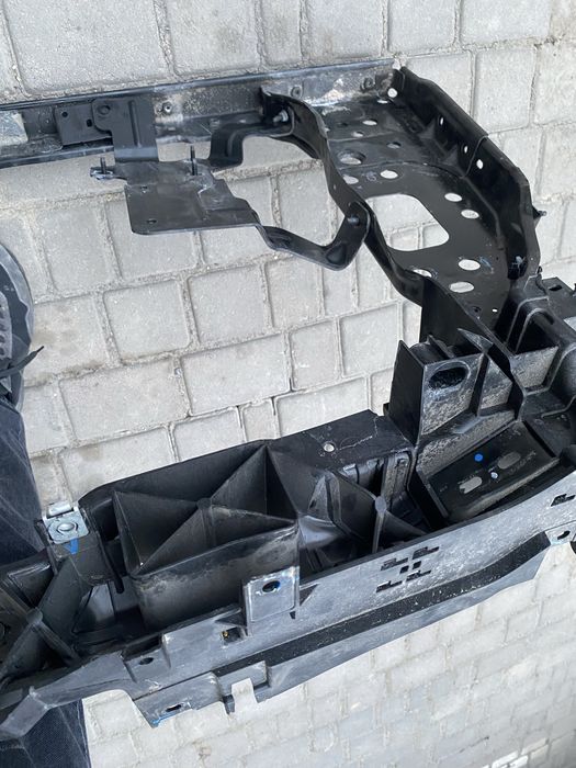 Телевізор (установочна панель) на Jeep Compass 2.0 турбо, рестайл 22-25
