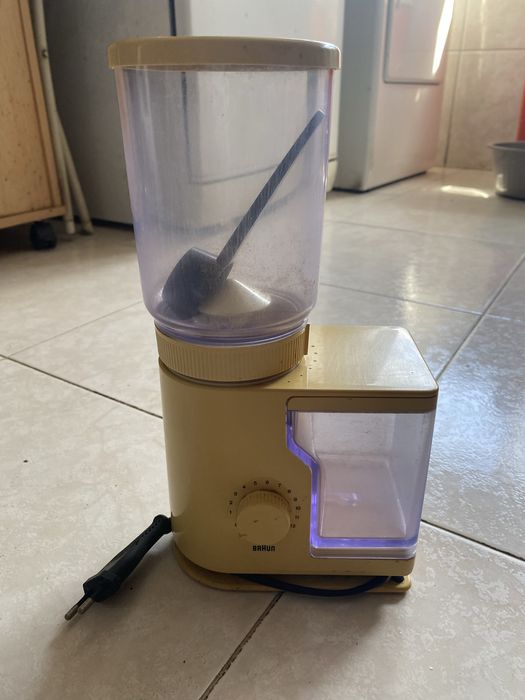 moinho de café elétrico vintage Braun Aromatic KMM 20