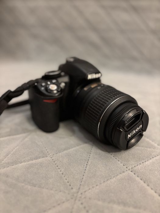 Фотоапарат Nikon D3100