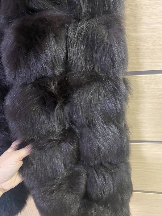 Натуральна хутряна жилетка із песца