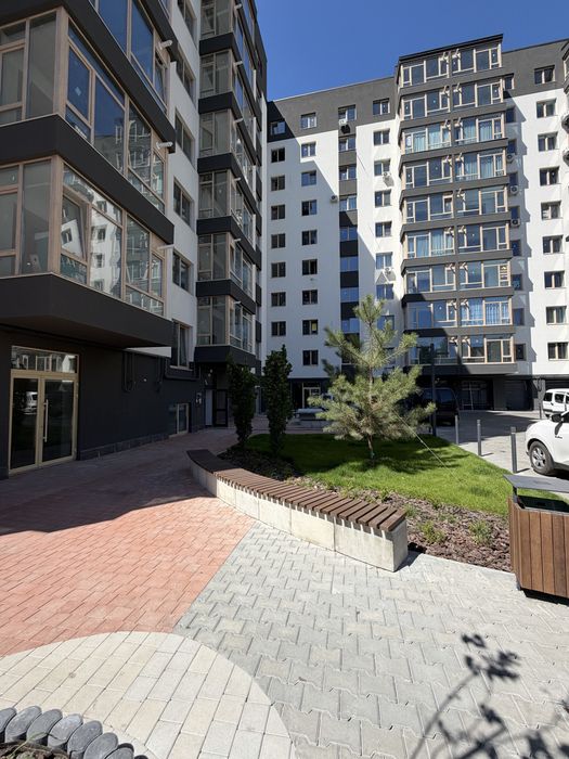 Квартира на 4 поверсі по вулиці Чорновола біля Парку Шевченка