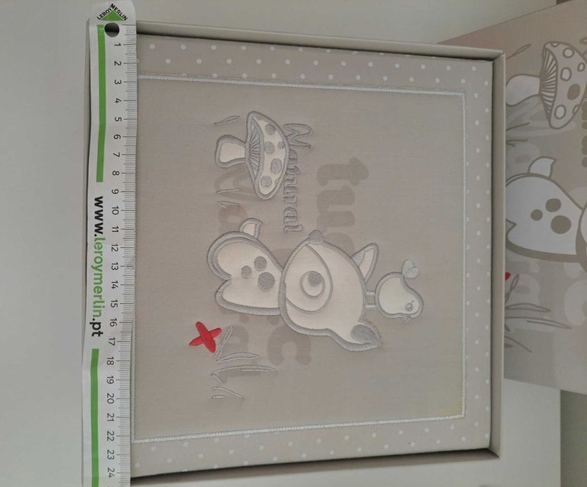 Caixa para recordações do Bebé