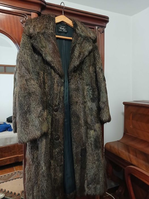 Casaco de peles verdadeiro