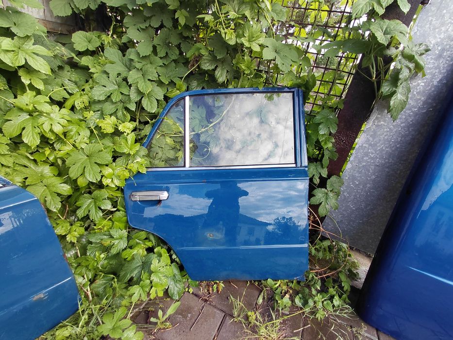 Продам двері ВАЗ 2101-099