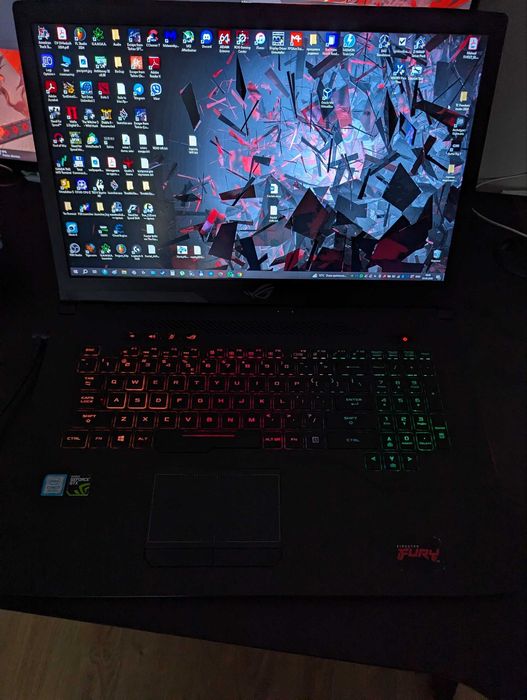 ASUS ROG GL703GM GTX1060 6 gb 16 RAM   1250gb SSD I7-8750H stan bd