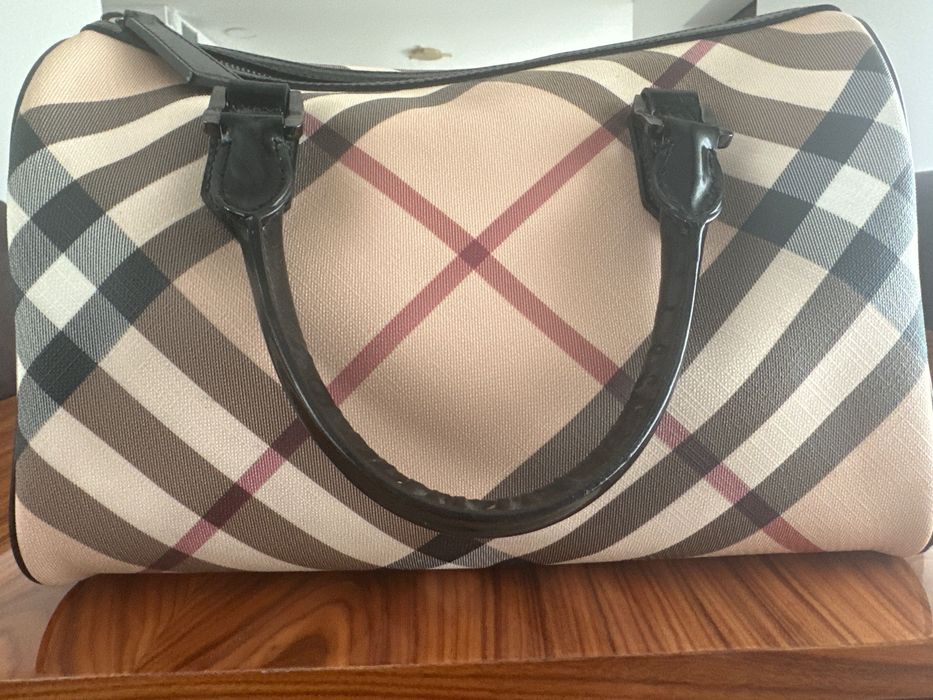 Bolsa Burberry autêntica