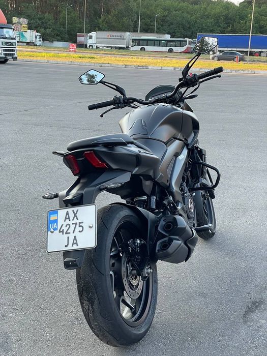 Bajaj dominar 400