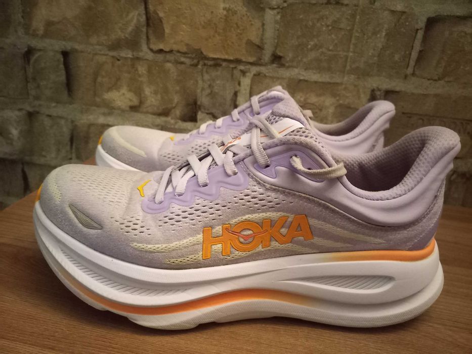 Кроссовки HOKA BONDI 9 размер 41-42  26,5 стелька унисекс.