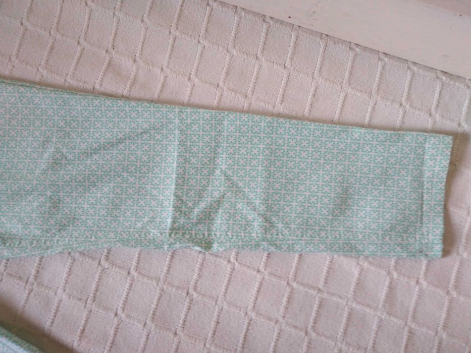 Calças Verdes e Brancas Atmosphere 38