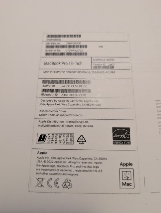 MacBook Pro 13” M2 (2022) | 16GB RAM | 256GB SSD | Caixa + Extras