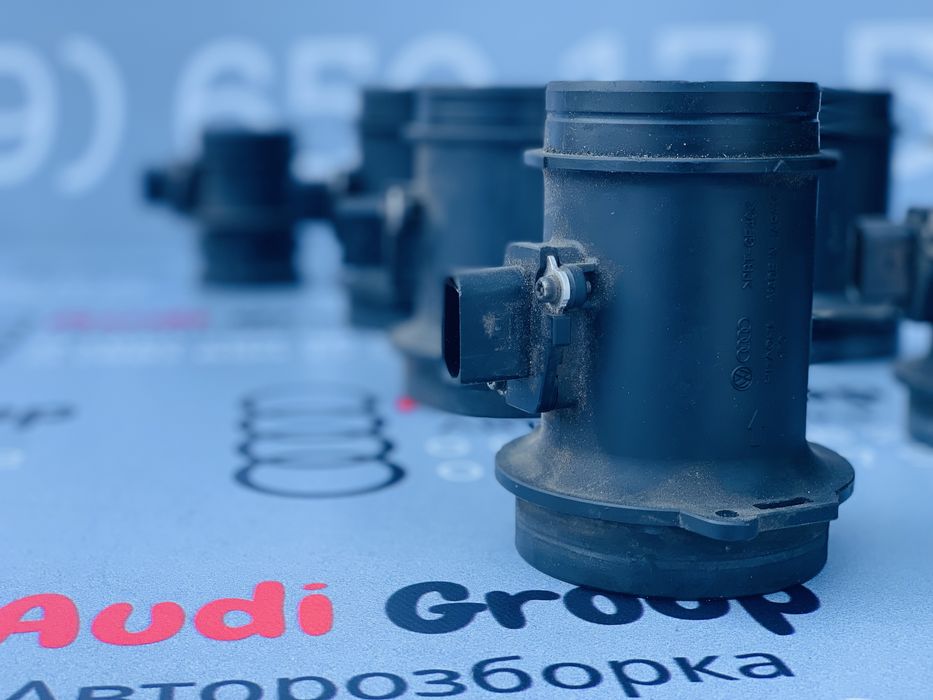 Розходомер Воздуха 3.0 2.7 2.0 Audi A6 C6 Розборка Ауді