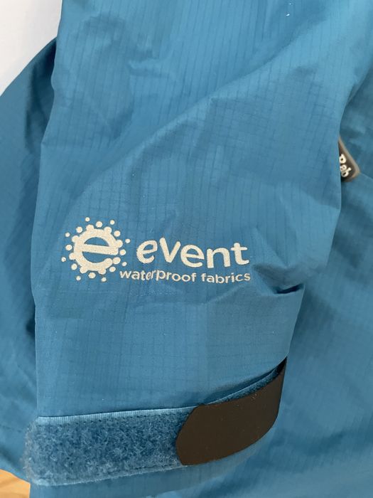 Куртка ,дощовик Rab latok