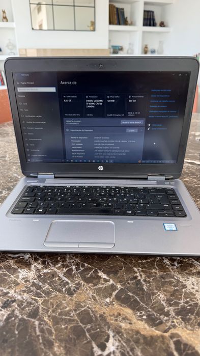 Laptop509079336644792324