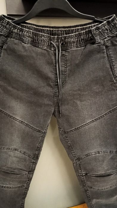 Dżinsy Joggery w rozmiarze 30/32 Cropp