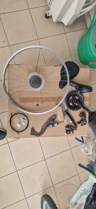 Zestaw części rowerowych 26” – koło, przerzutki, korba, Shimano