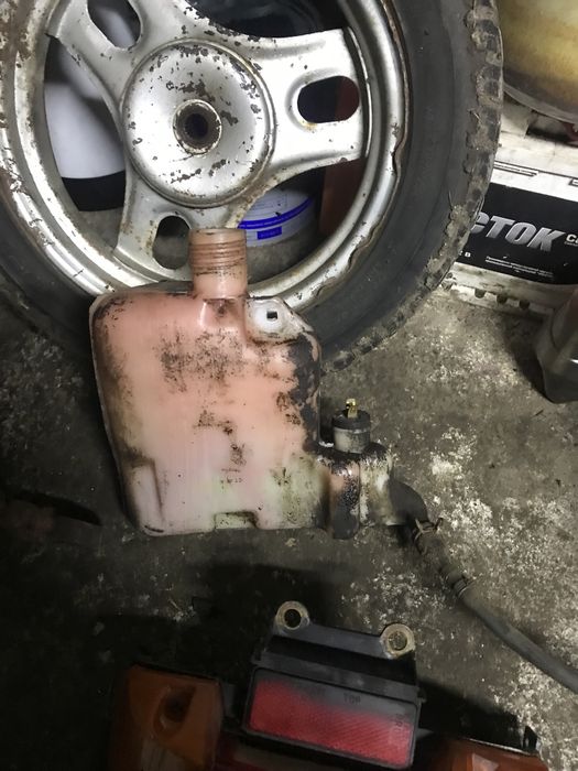 Продам пластик хонда дио 27