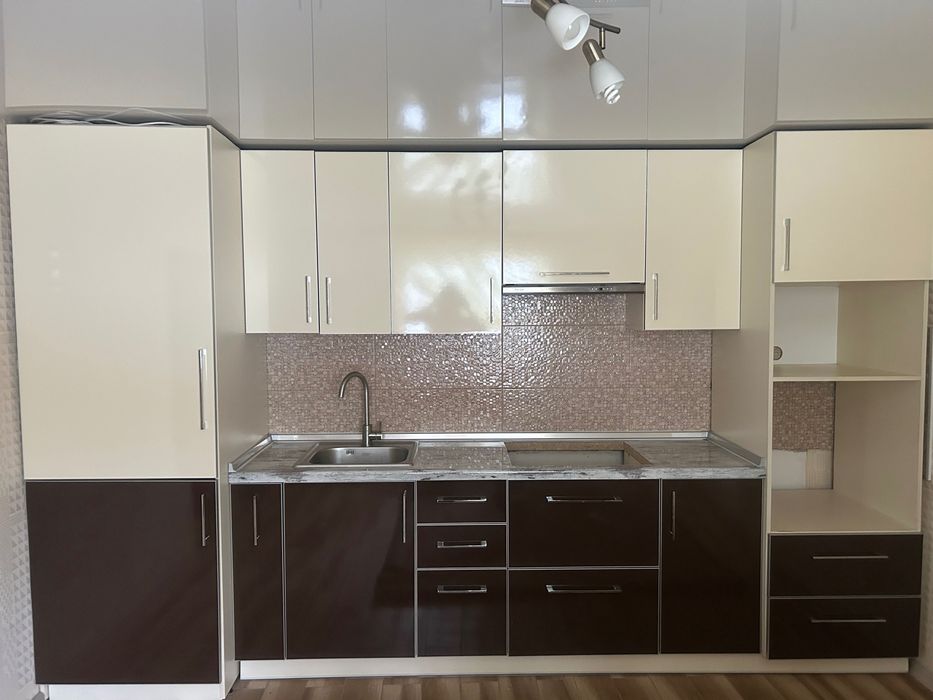 Меблі для кухні , були у використанні