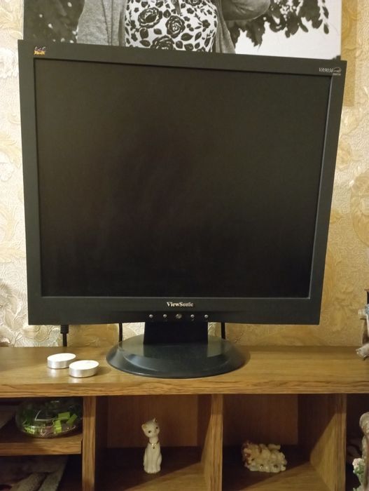 Продам монитор для компьютера!