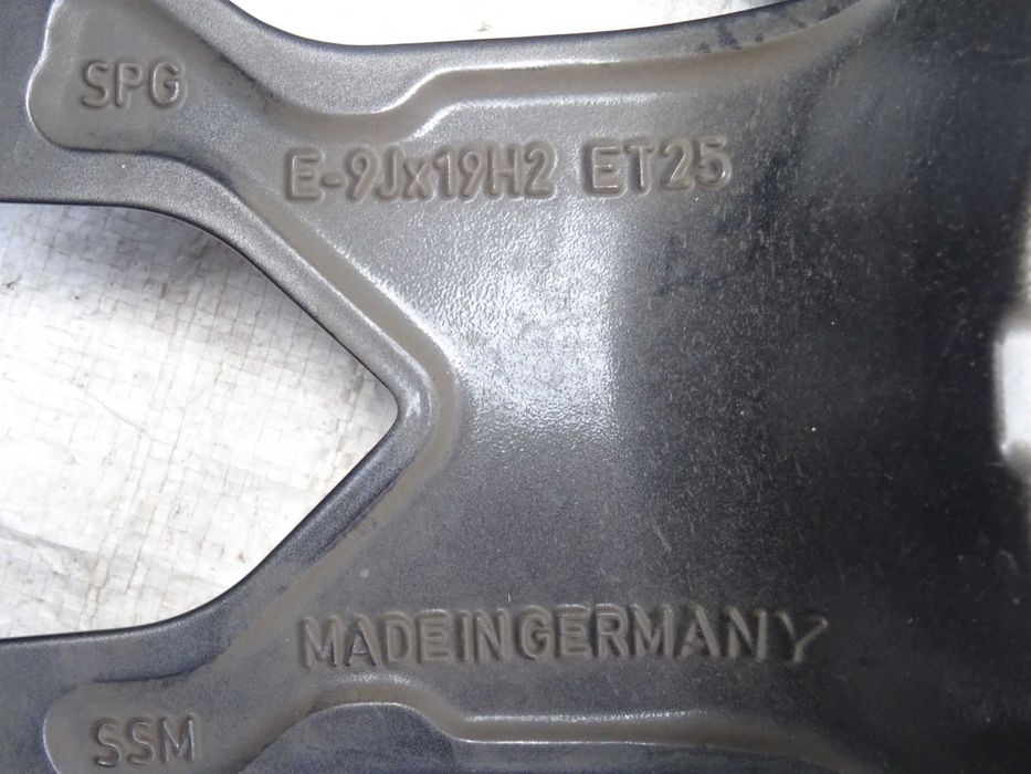 felga aluminiowa przód audi a3 rs3 rs 9j 19 8y0,601025cj 8y0,601025ck