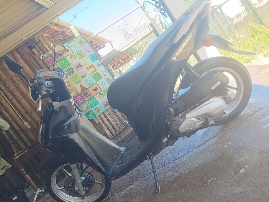 Vendo Moto 125 Honda Vision Ano 2019, perfeita em ótimo estado!